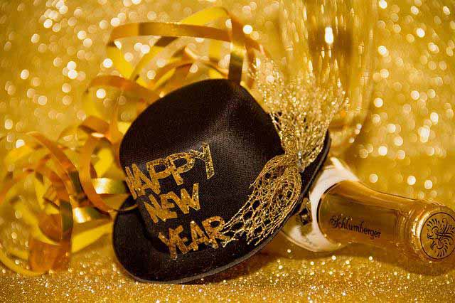 Happy New Year in Spanish: Feliz año nuevo